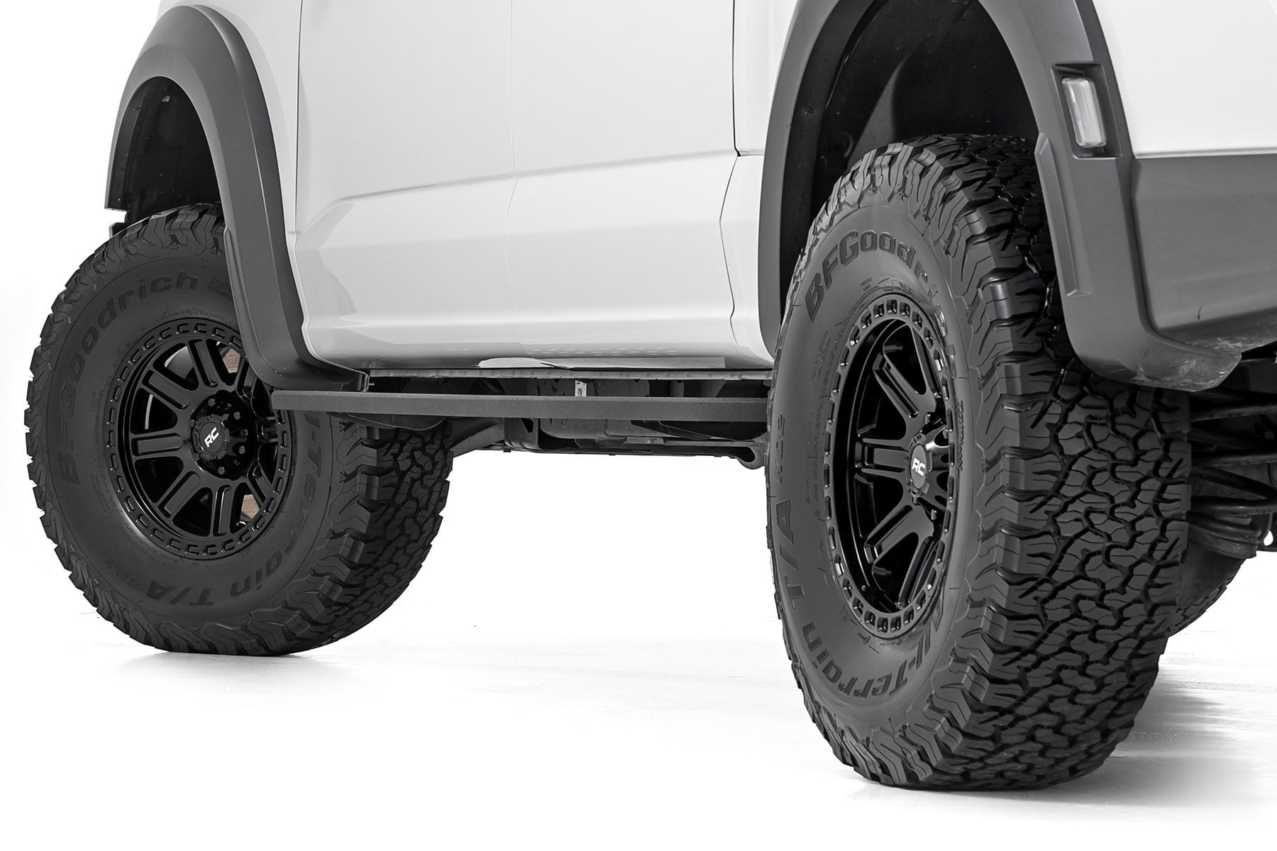 Rough Country 84 Series Wheel | One-Piece | Gloss Black | 15x8 | 5x4.5 | -19mm - Image 5