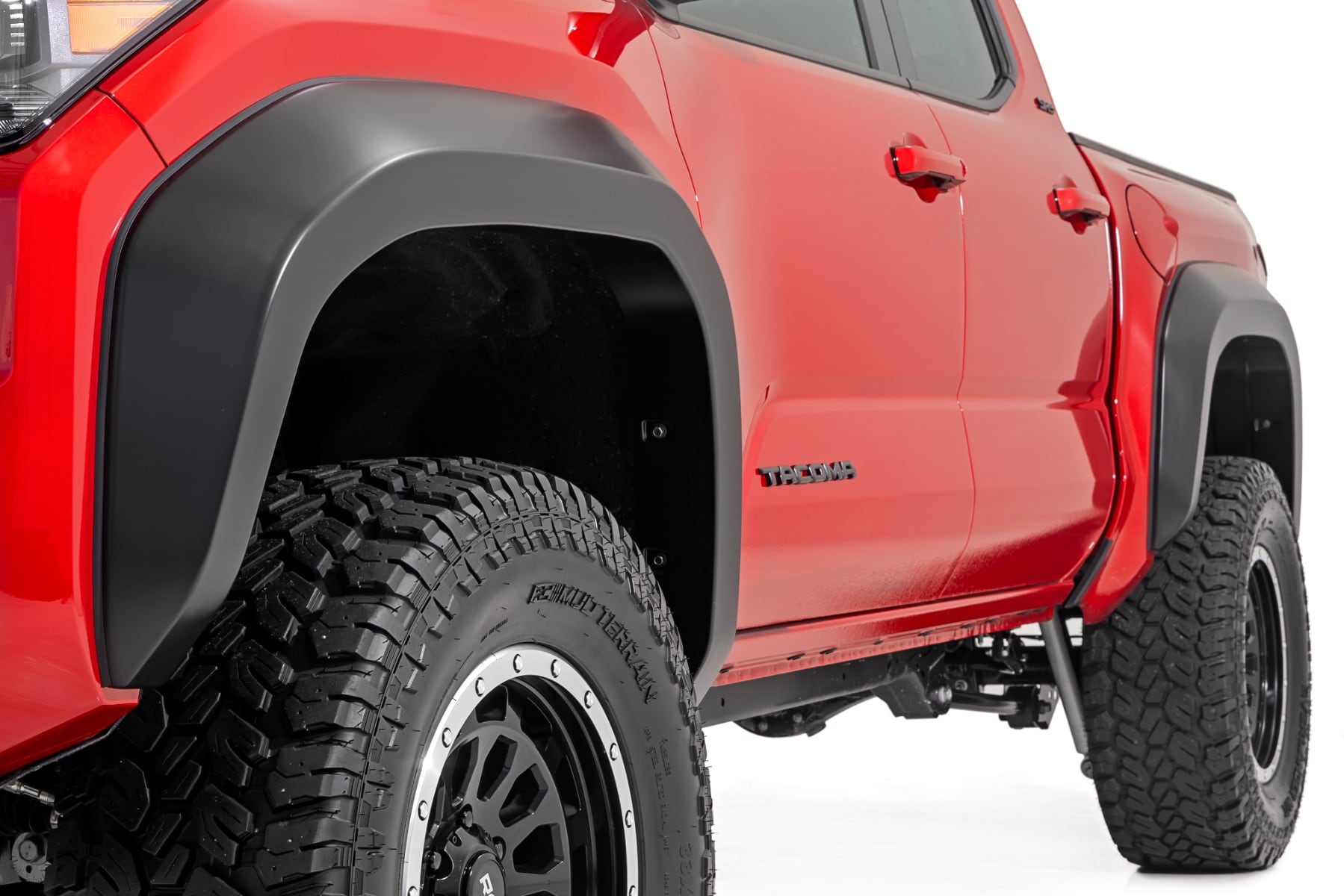 Fender Flares | Sport | 4W5 Solar Octane | Toyota Tacoma 2WD/4WD (2024-2025) - Image 4