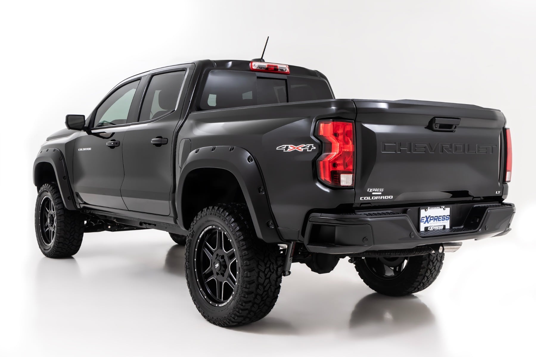 Pocket Fender Flares | GXN Harvest Bronze | Chevy Colorado 2WD/4WD (23-26) - Image 4