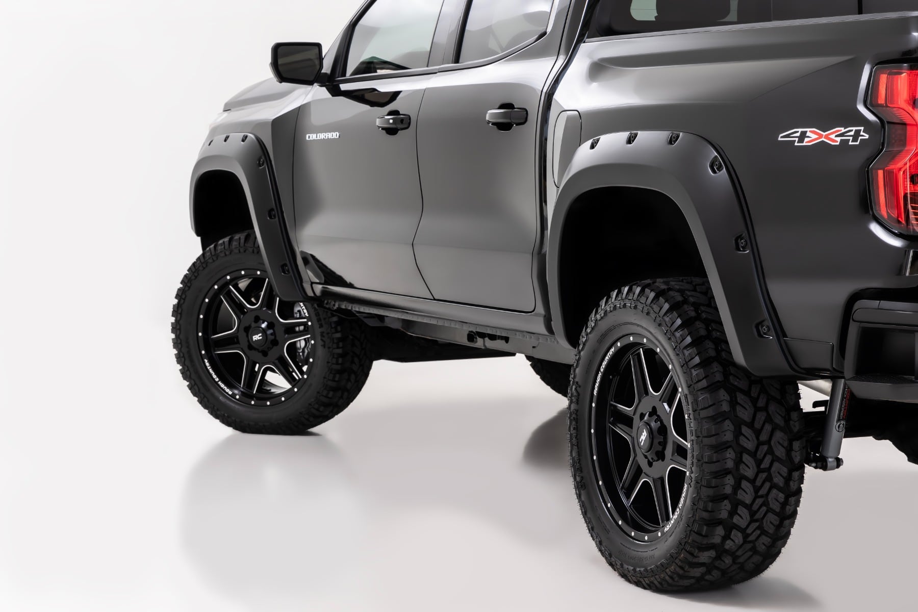 Pocket Fender Flares | GXN Harvest Bronze | Chevy Colorado 2WD/4WD (23-26) - Image 2