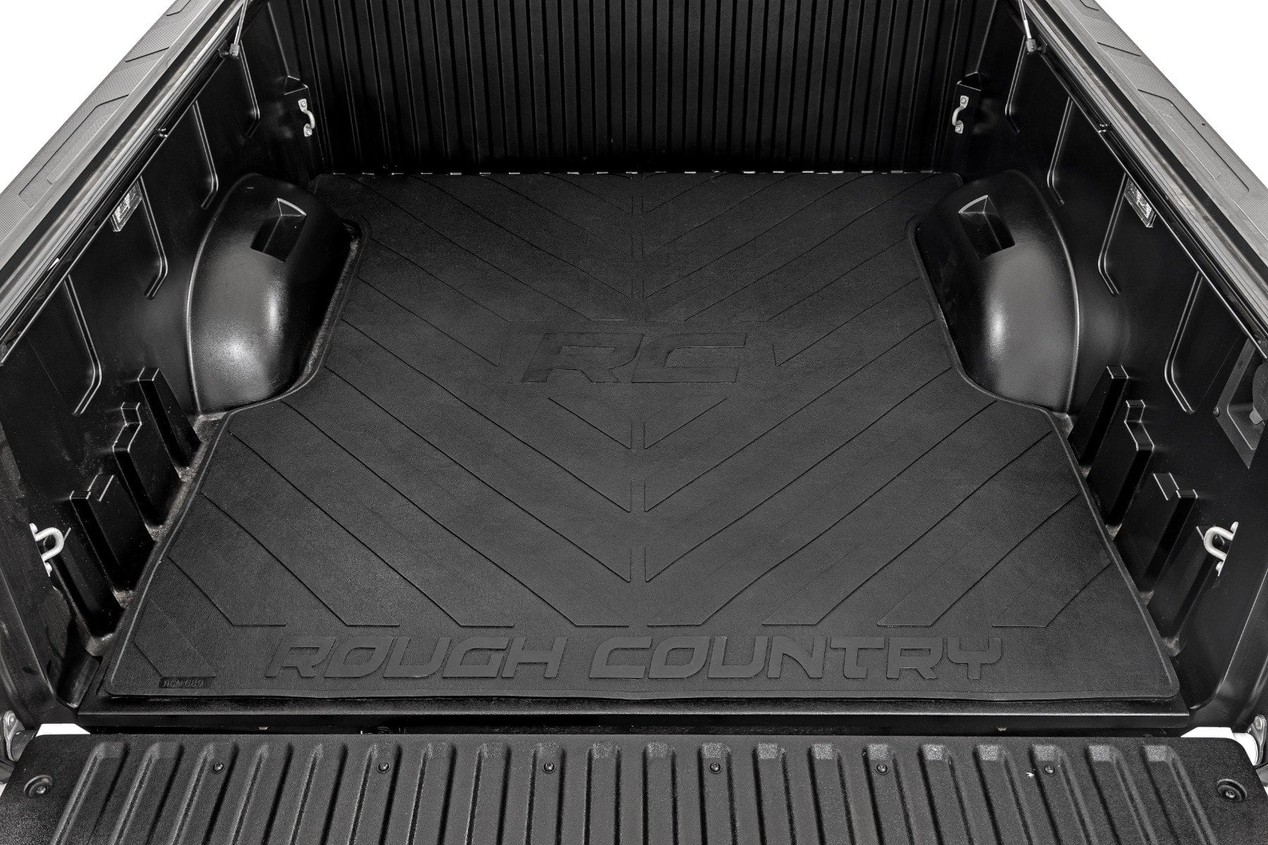 Bed Mat | 5'7" Bed | RC Logo | Toyota Tundra 2WD/4WD (2022-2025) - Image 2