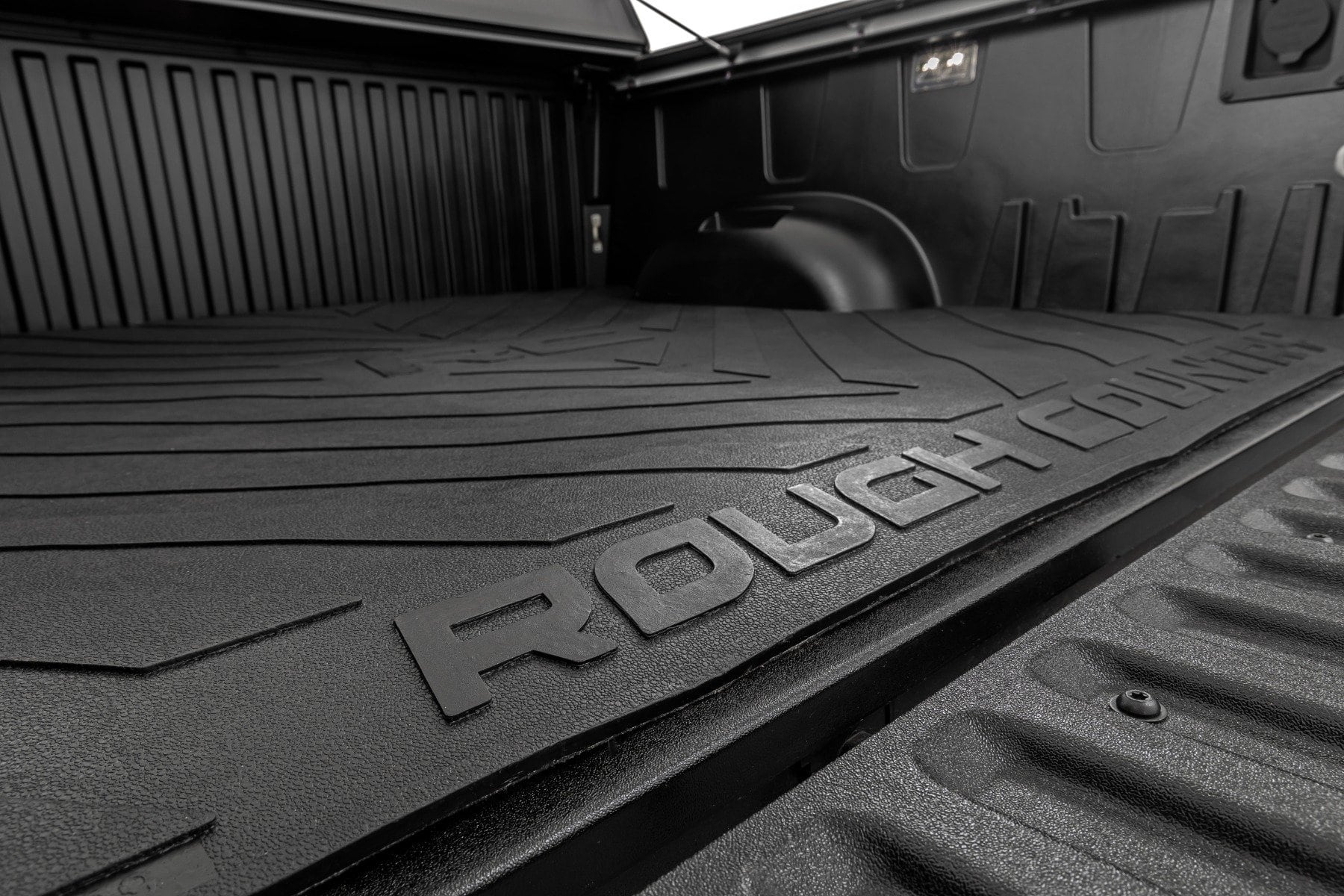 Bed Mat | 5'7" Bed | RC Logo | Toyota Tundra 2WD/4WD (2022-2025) - Image 3