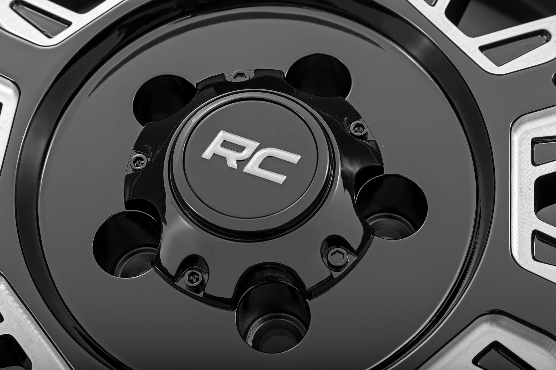 Rough Country 86 Series Wheel | One-Piece | Gloss Black | 20x10 | 5x5 | -19mm - Image 6