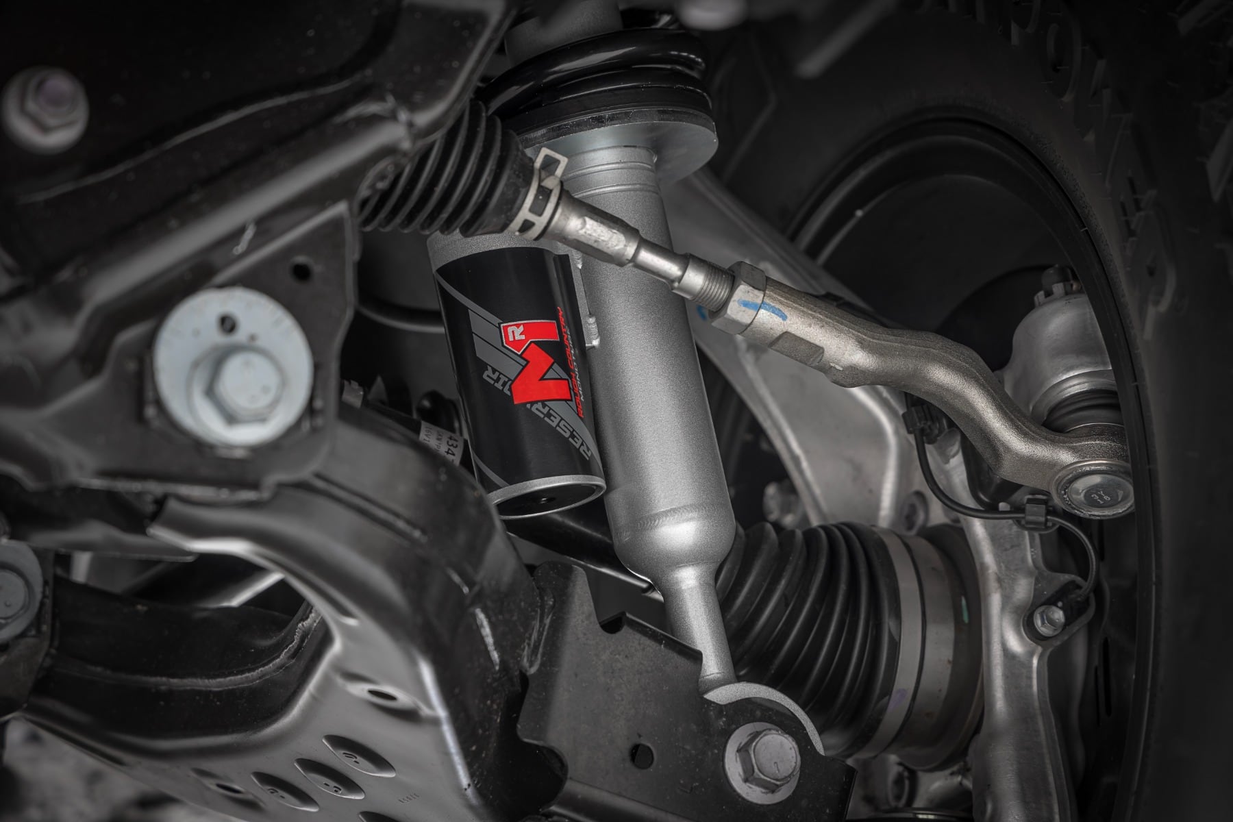 M1R Reservoir Loaded Struts | Adjustable Height | Front | 3.5 Inch | Toyota Tacoma (24-25) - Image 2