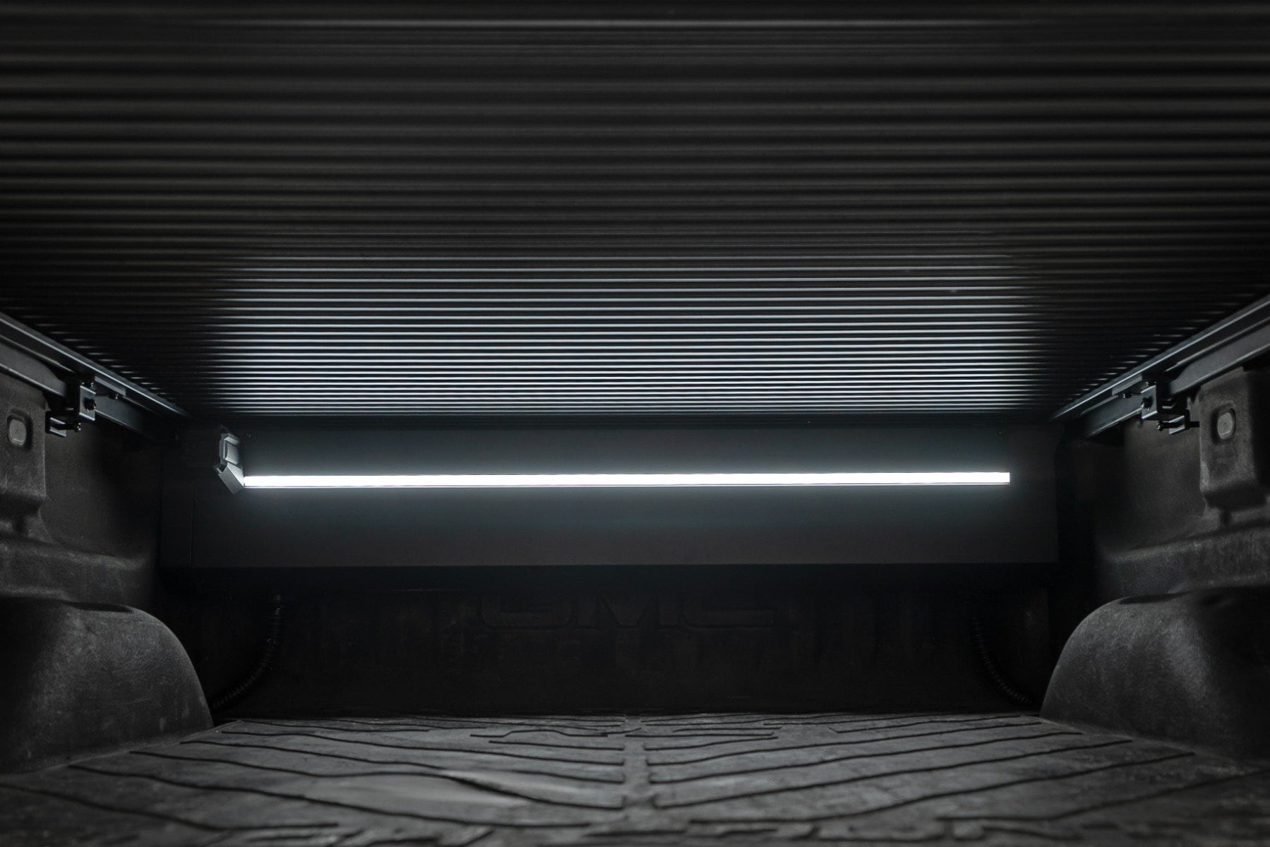 Powered Retractable Bed Cover | 5'9" Bed | GM 1500 (14-18) / 2500 (14-19) - Image 4