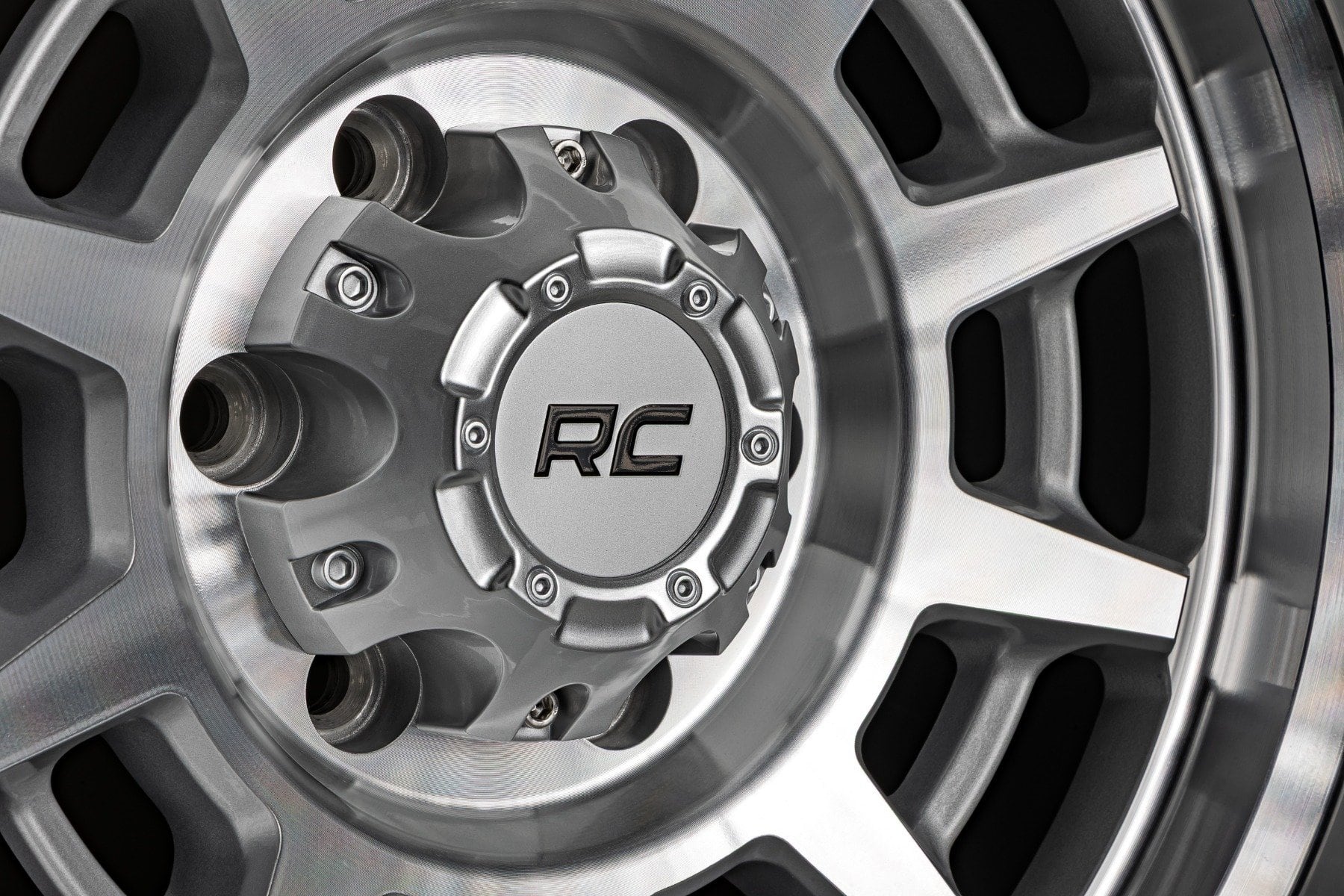 Rough Country 85 Series Wheel | Simulated Beadlock | Full Machine | 17x9 | 6x5.5 | -12mm - Image 6