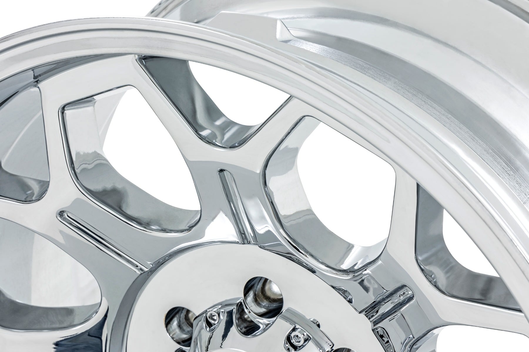 Rough Country 77 Series Wheel | One-Piece | Chrome | 20x9 | 6x5.5 | +18mm - Image 6