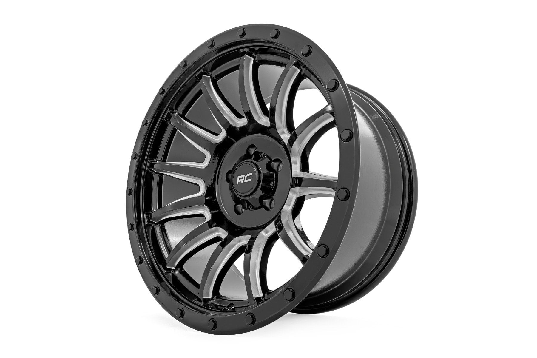 Rough Country 90 Series Wheel | One-Piece | Gloss Black w/machined spokes | 18x9 | 6x5.5 | 0mm - Image 4