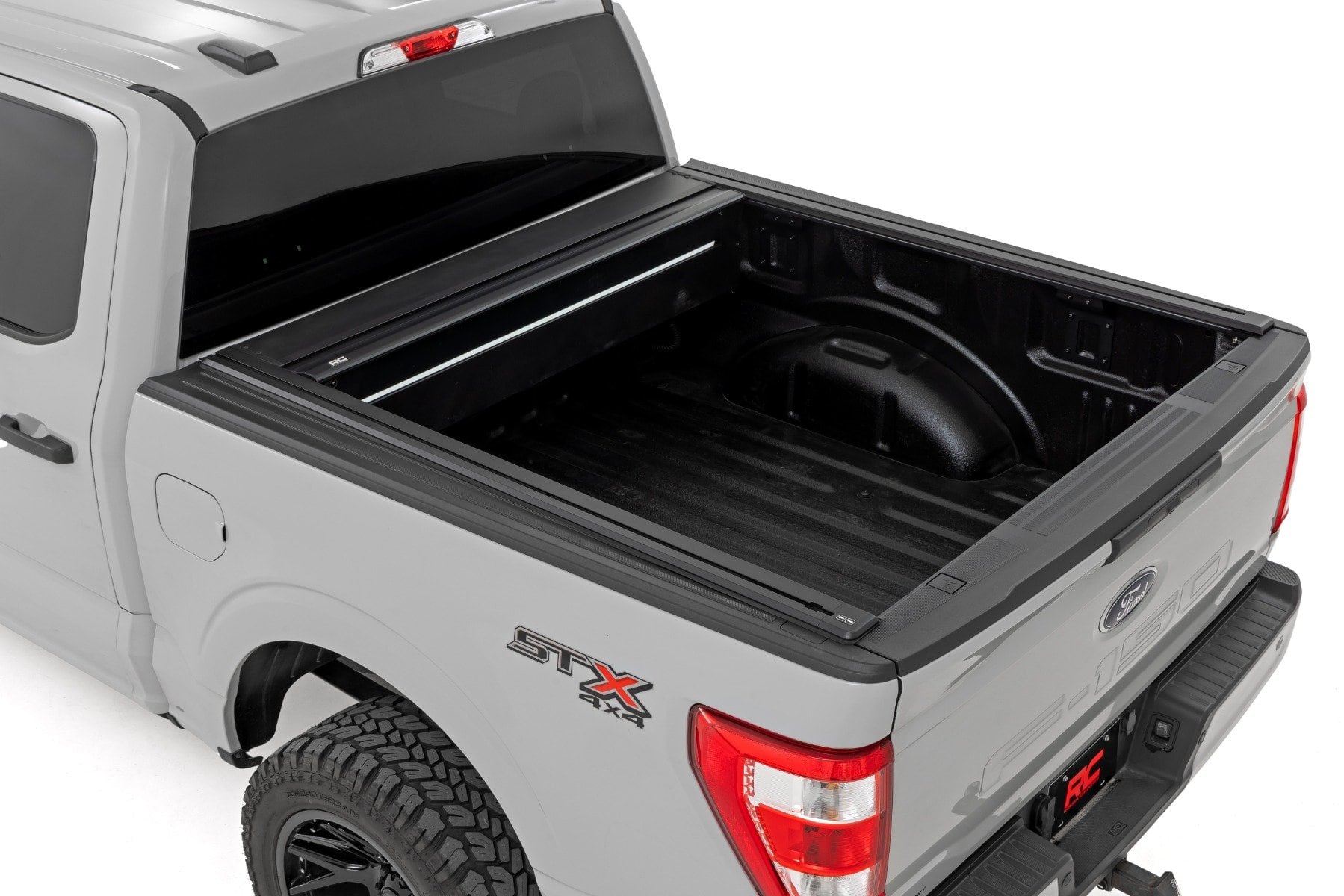 Powered Retractable Bed Cover | 5'7" Bed | Ford F-150 2WD/4WD (2015-2025) - Image 2