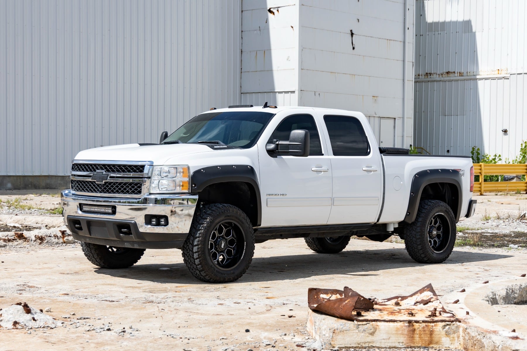 Pocket Fender Flares | 6'7" & 8' Bed | Chevy Silverado 1500/2500HD/3500HD (07-14) - Image 4