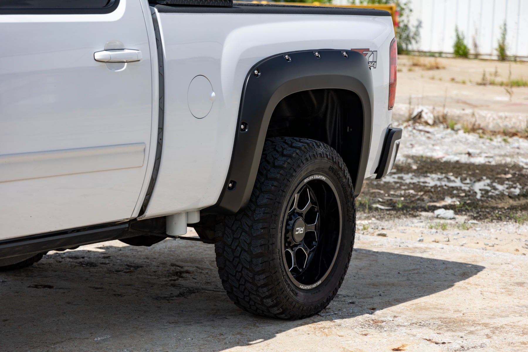 Pocket Fender Flares | 6'7" & 8' Bed | GAN Silver | Chevy Silverado 1500/2500HD/3500HD (07-14) - Image 6
