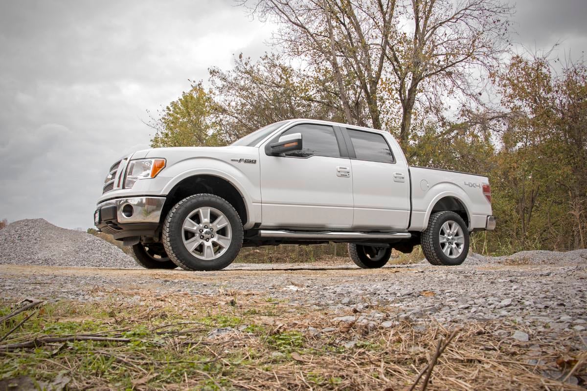 2 Inch Leveling Kit | Red | Ford F-150 2WD/4WD (2009-2013) - Image 2