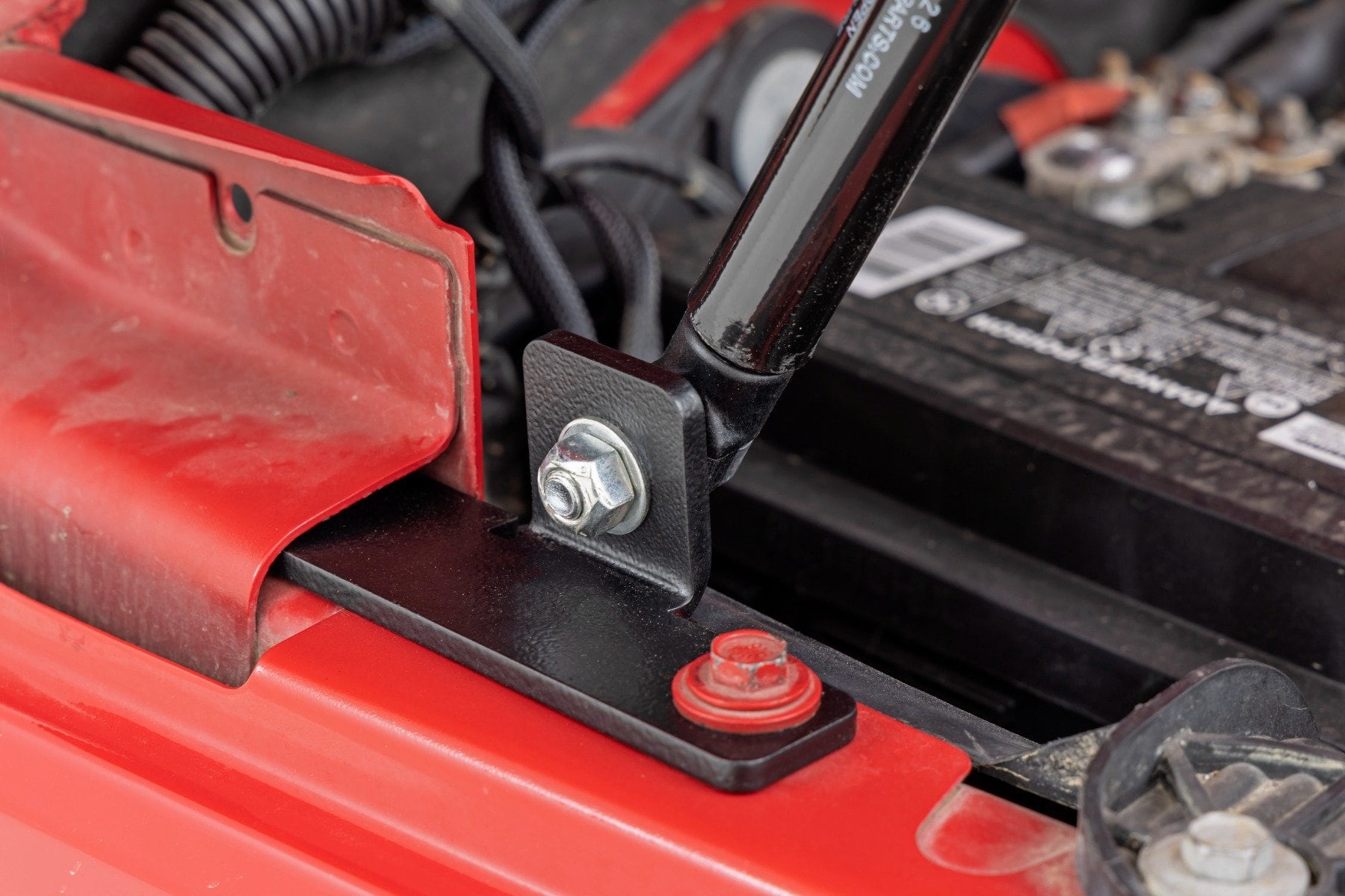 Hood Struts | Hydraulic | Jeep Wrangler JK/Wrangler Unlimited (2007-2018) - Image 2
