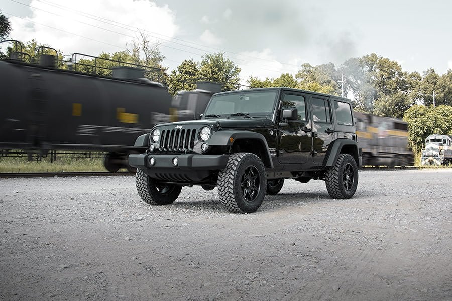 2.5 Inch Lift Kit | Coils | V2 | Jeep Wrangler Unlimited 2WD/4WD (2007-2018) - Image 2