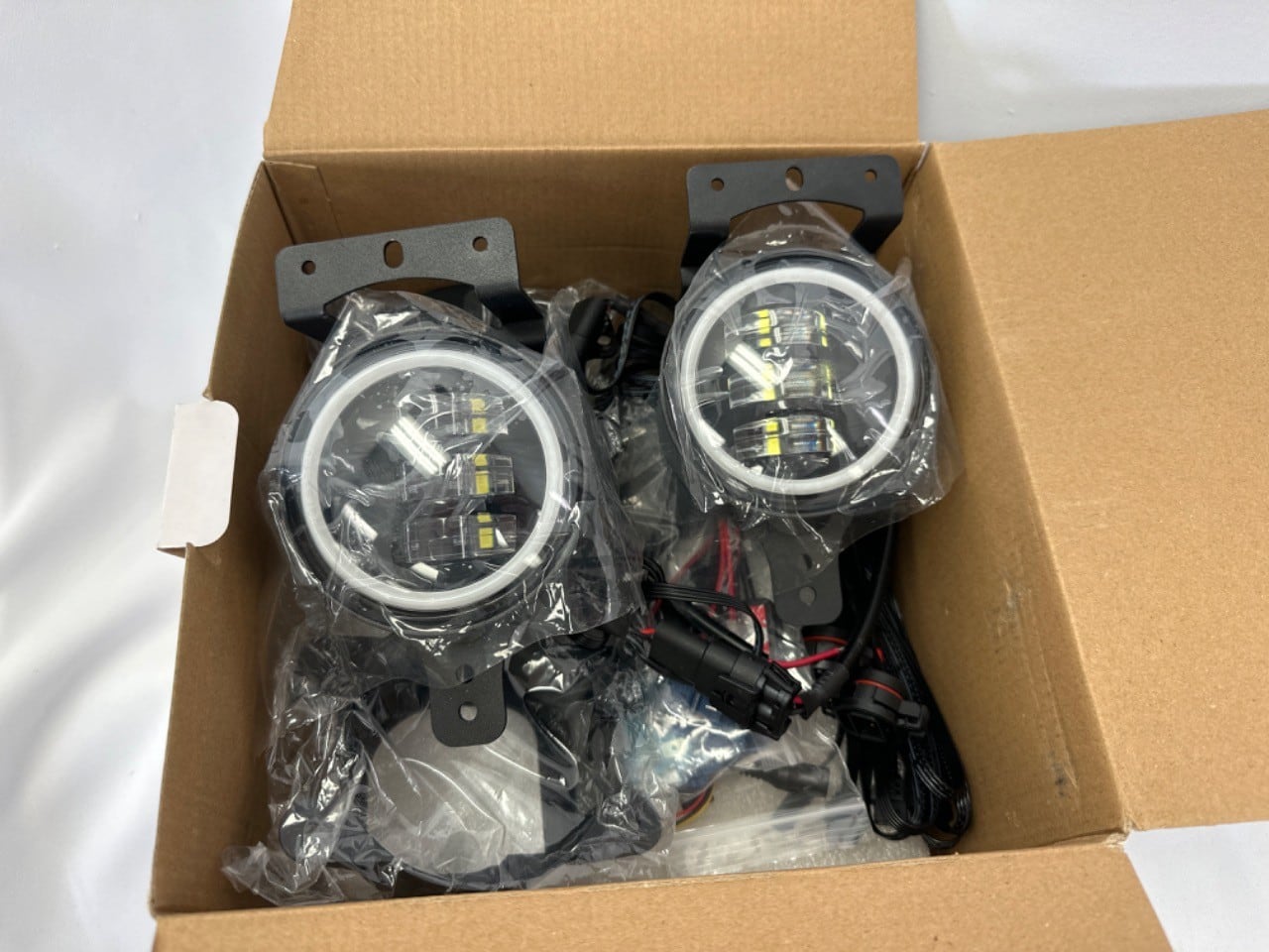 XKGlow LED Fog Light Kit for Jeep Wrangler JL JT JK - Image 2