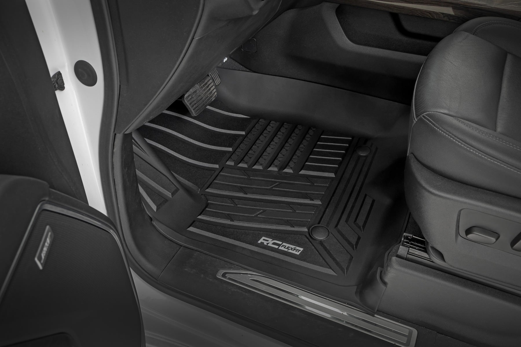 Flex-Fit Floor Mats | Front | Bucket | Chevy/GMC 1500/2500HD/3500HD (19-26) - Image 2
