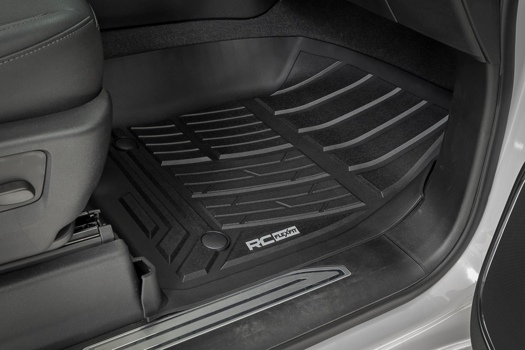 Flex-Fit Floor Mats | Front | Bucket | Chevy/GMC 1500/2500HD/3500HD (19-26) - Image 3