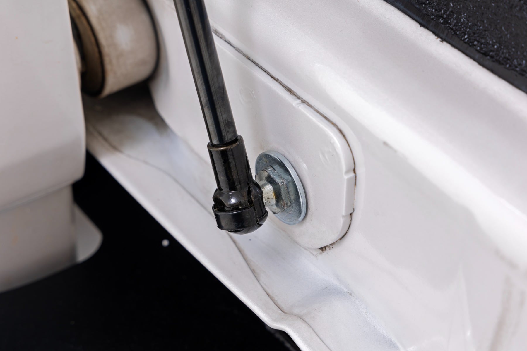 Tailgate Assist | Ford F-150 2WD/4WD (2004-2014) - Image 4