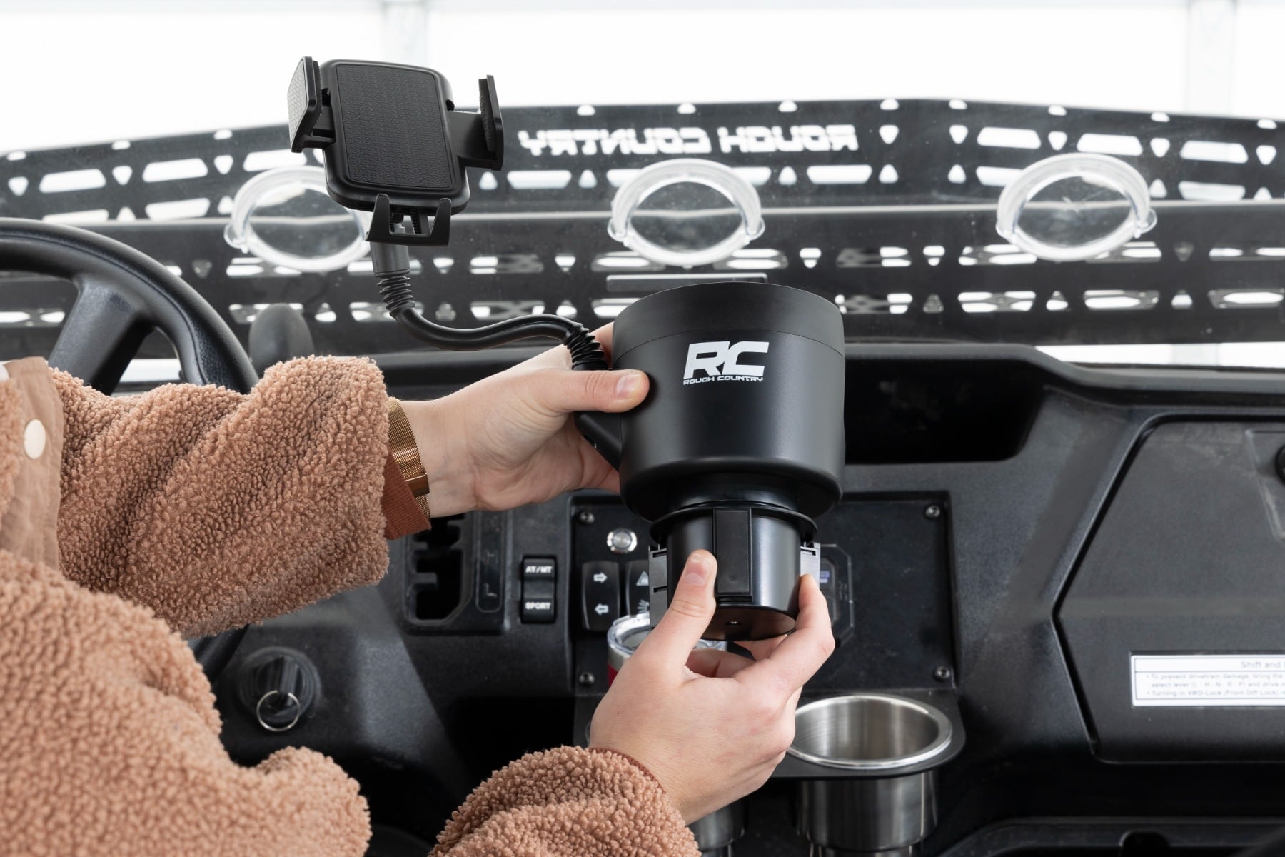 2 in 1 Expanding Cup and Phone Holder - Image 4