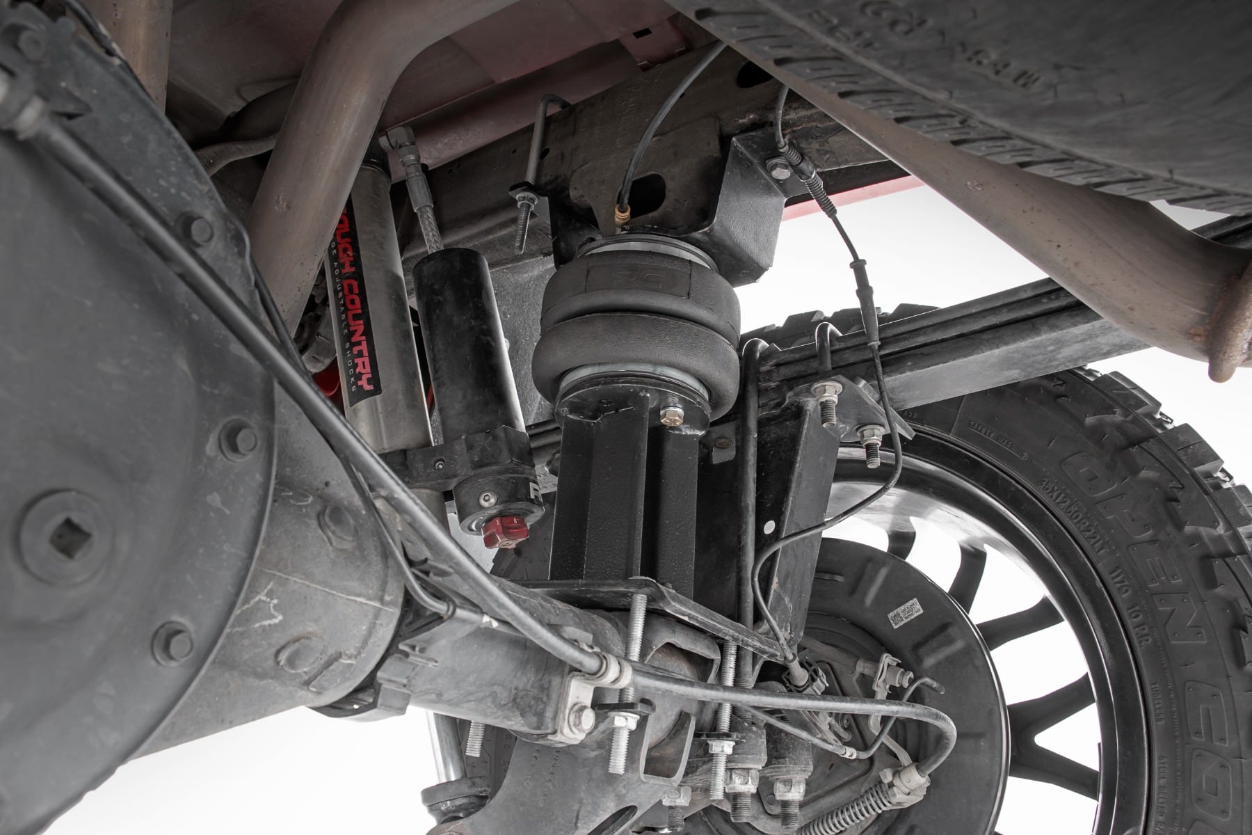 Air Spring Kit w/compressor | Wireless Controller | Chevy/GMC 1500 (07-18 & Classic) - Image 5