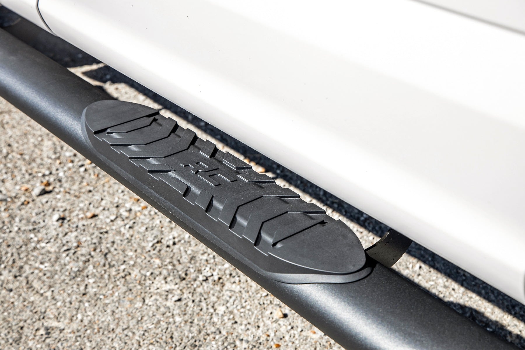 Oval Nerf Step | Crew Cab | Black | Ford F-150/Lightning/F-250/F-350/Raptor (15-26) - Image 6